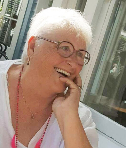 Marie Lynette Armstrong
