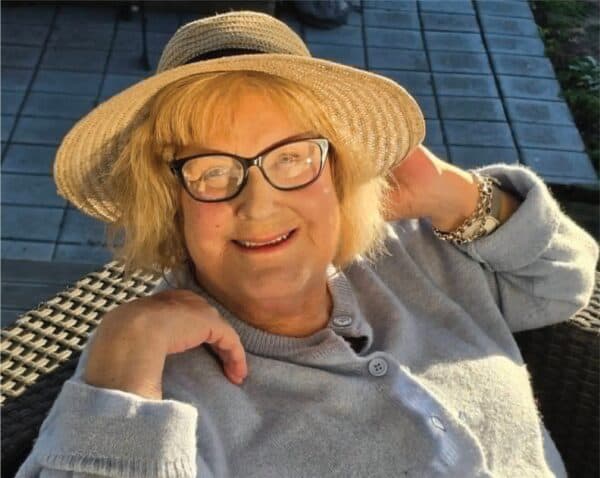 Glenys Dianne Edwards