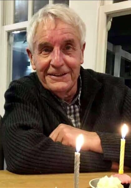 Robin Paul Crispin Hart