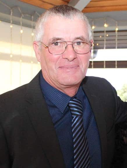 Tracey Robert Sawers