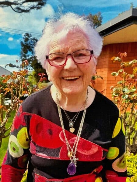 Wendy Elizabeth THEOBALD