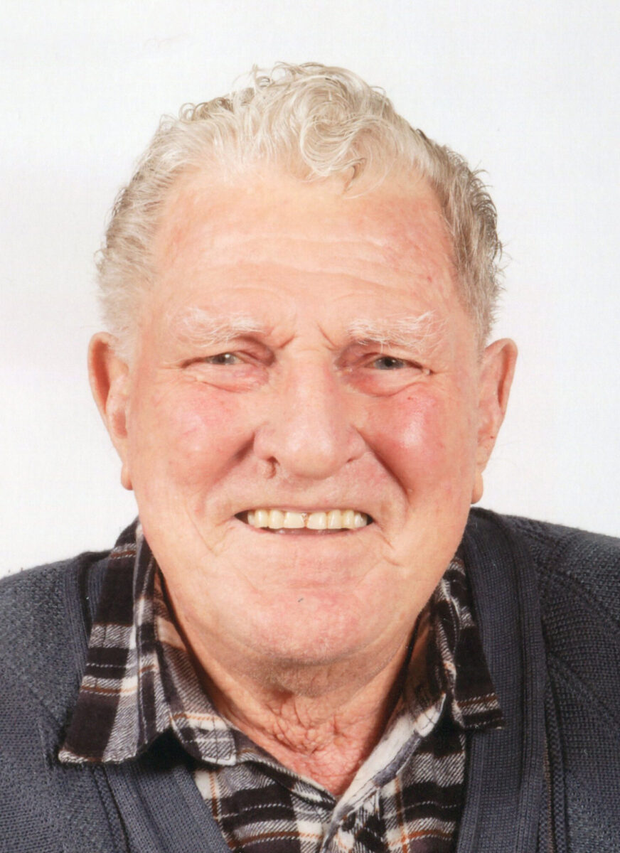 Johnstone David Paper Notice