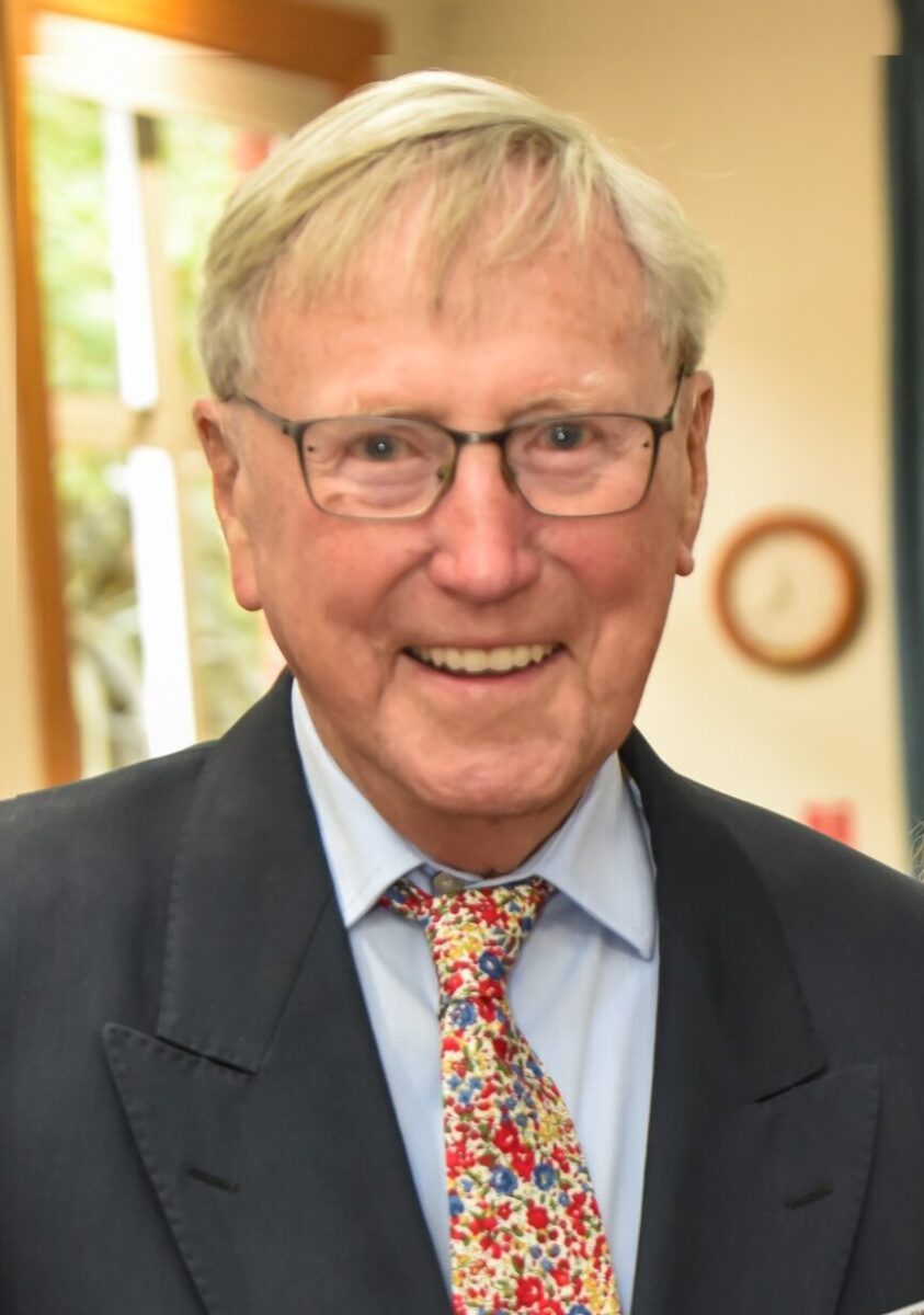 Lynch Tom