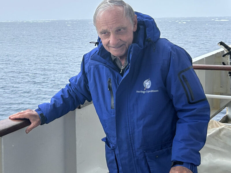 Dr Geoffrey Paul  Stephens