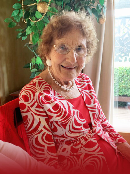 Kathleen Dorothea (Dorothea) McKENZIE